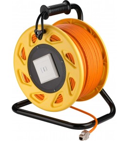 Cat 7 Netzwerkkabel auf einer Trommel